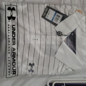 NWT Under Armour men's  shirt